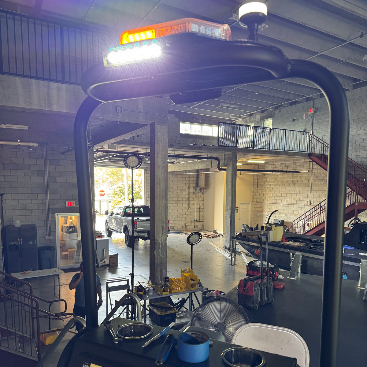 TOUGH BOATS™ Safety Strobe